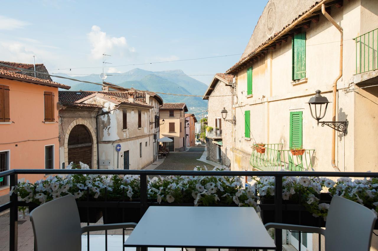 La Bellavita Del Garda Luxury Apartments San Felice del Benaco Exterior foto